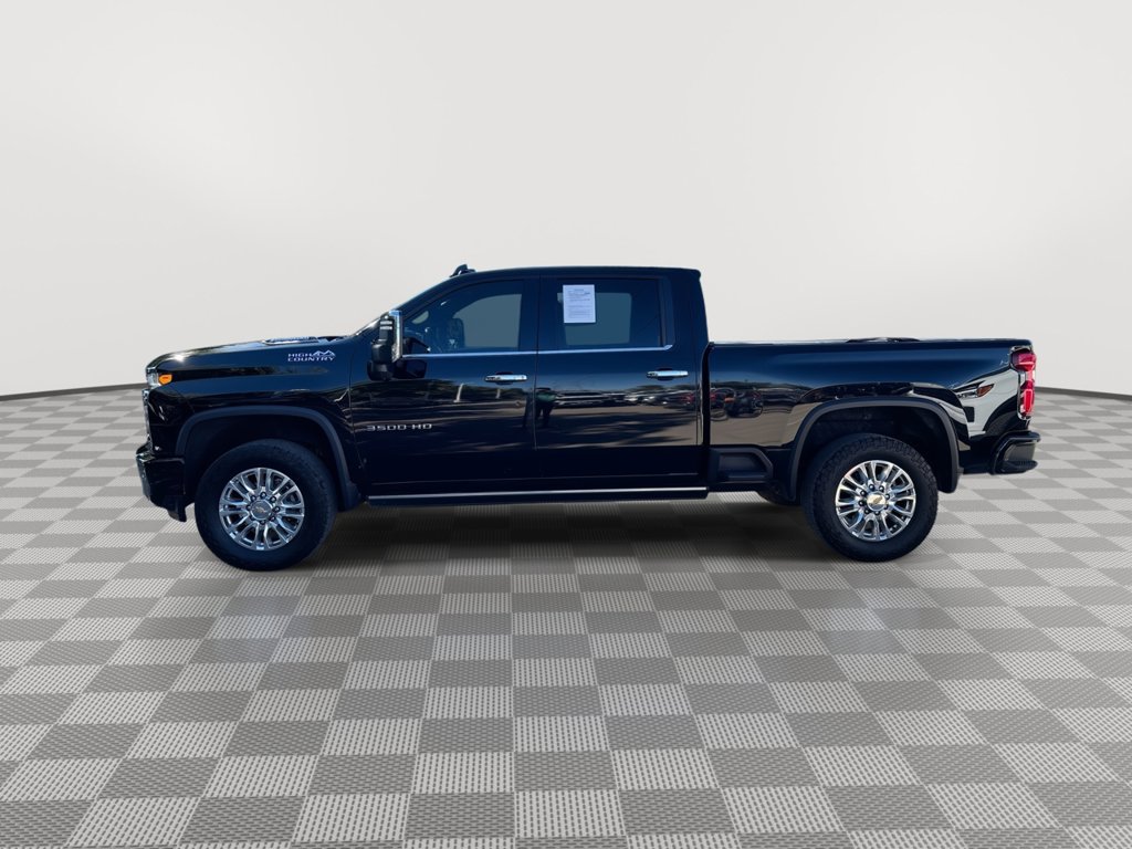 Used 2023 Chevrolet Silverado 3500 High Country AWD/4WD image 7