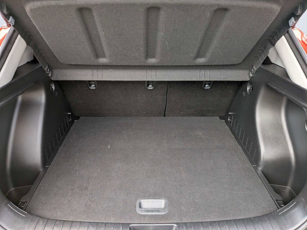 Used 2025 Hyundai Kona SEL FWD image 18