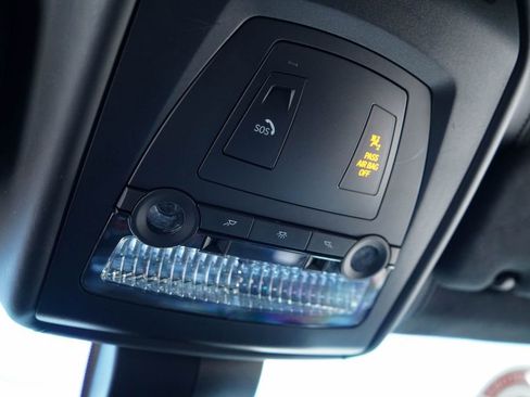 Used 2016 BMW M6 image 27