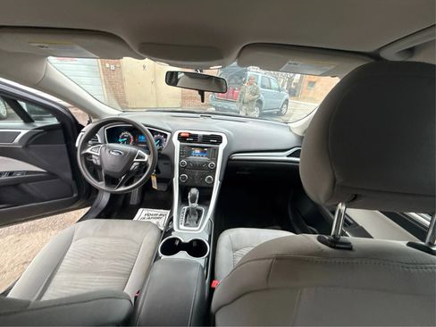 Used 2016 Ford Fusion S image 23