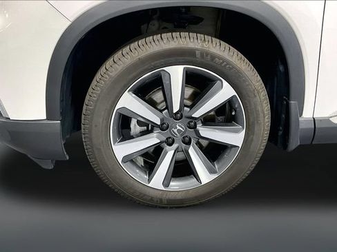 Used 2024 Honda Pilot Touring image 32