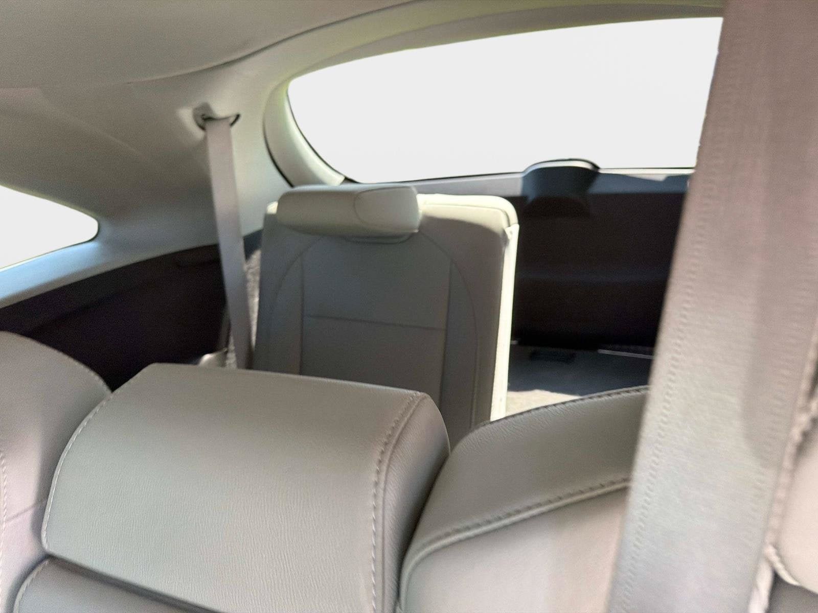 Used 2018 Acura MDX FWD image 17