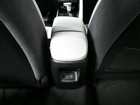 New 2026 Hyundai Elantra Limited image 63