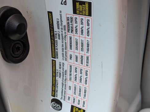 Used 2019 Toyota RAV4 LE image 16