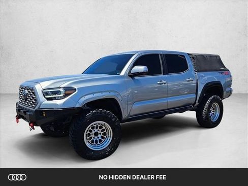 Used 2023 Toyota Tacoma TRD Off-Road w/ TRD Premium Off Road Package AWD/4WD image 1