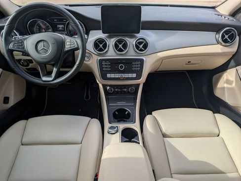 Used 2020 Mercedes-Benz GLA 250 image 24