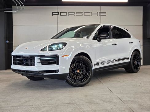 Certified 2026 Porsche Cayenne Coupe w/ Premium Package Plus AWD/4WD image 1