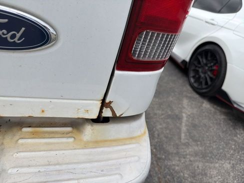 Used 2006 Ford F250 XL image 20