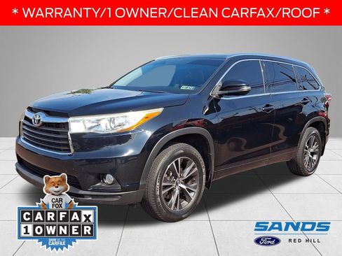 Used 2016 Toyota Highlander XLE AWD/4WD image 1