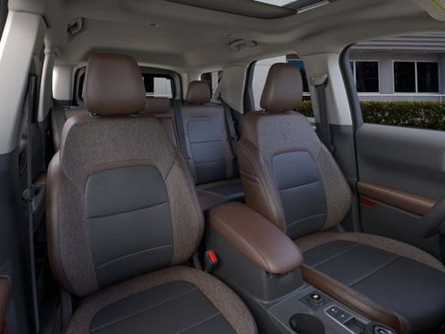 New 2025 Ford Bronco Sport Outer Banks w/ Outer Banks Tech Package+ AWD/4WD image 10