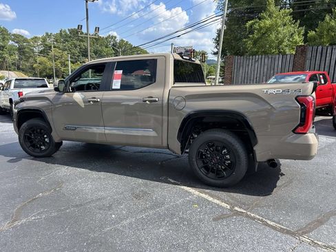 New 2026 Toyota Tundra Platinum w/ TRD Off-Road Package AWD/4WD image 6