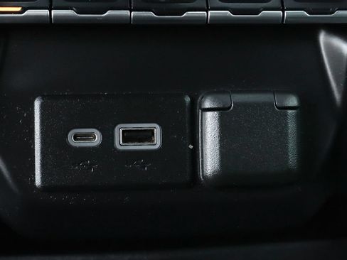 Used 2021 GMC Sierra 1500 AT4 AWD/4WD image 45