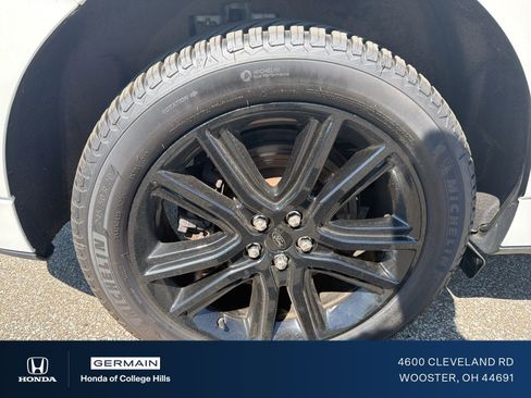 Used 2021 Ford Edge ST-Line w/ Class II Trailer Tow Package AWD/4WD image 5