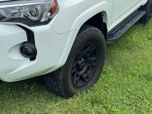 Used 2023 Toyota 4Runner TRD Pro AWD/4WD image 4