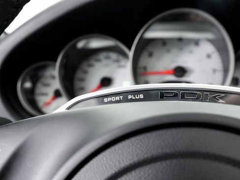 Used 2011 Porsche 911 Carrera S image 15