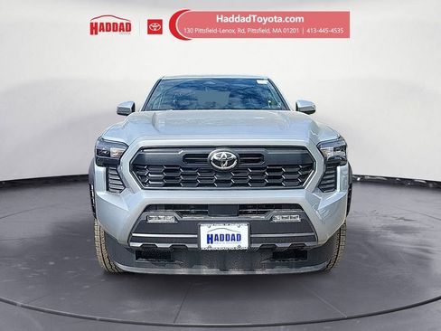 New 2025 Toyota Tacoma TRD Off-Road image 8