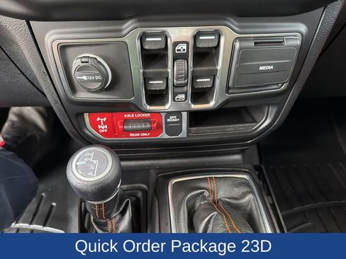 Used 2021 Jeep Gladiator Mojave w/ Trailer Tow Package AWD/4WD image 23