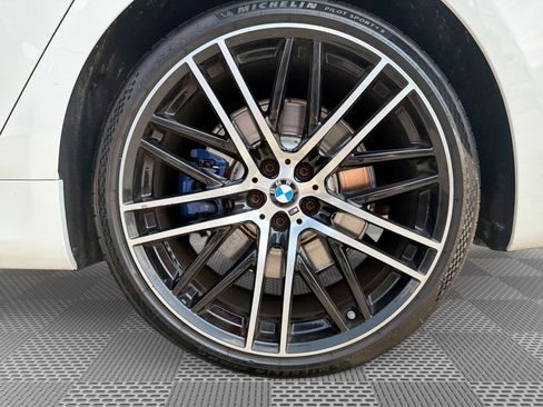 Used 2019 BMW 750i w/ Executive Package RWD image 29