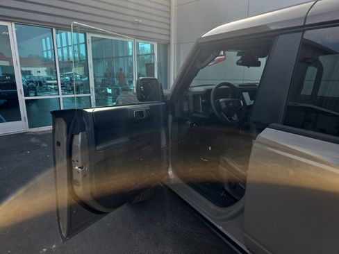 New 2026 Ford Bronco Badlands AWD/4WD image 11