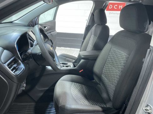 Used 2019 Chevrolet Equinox LT FWD image 11