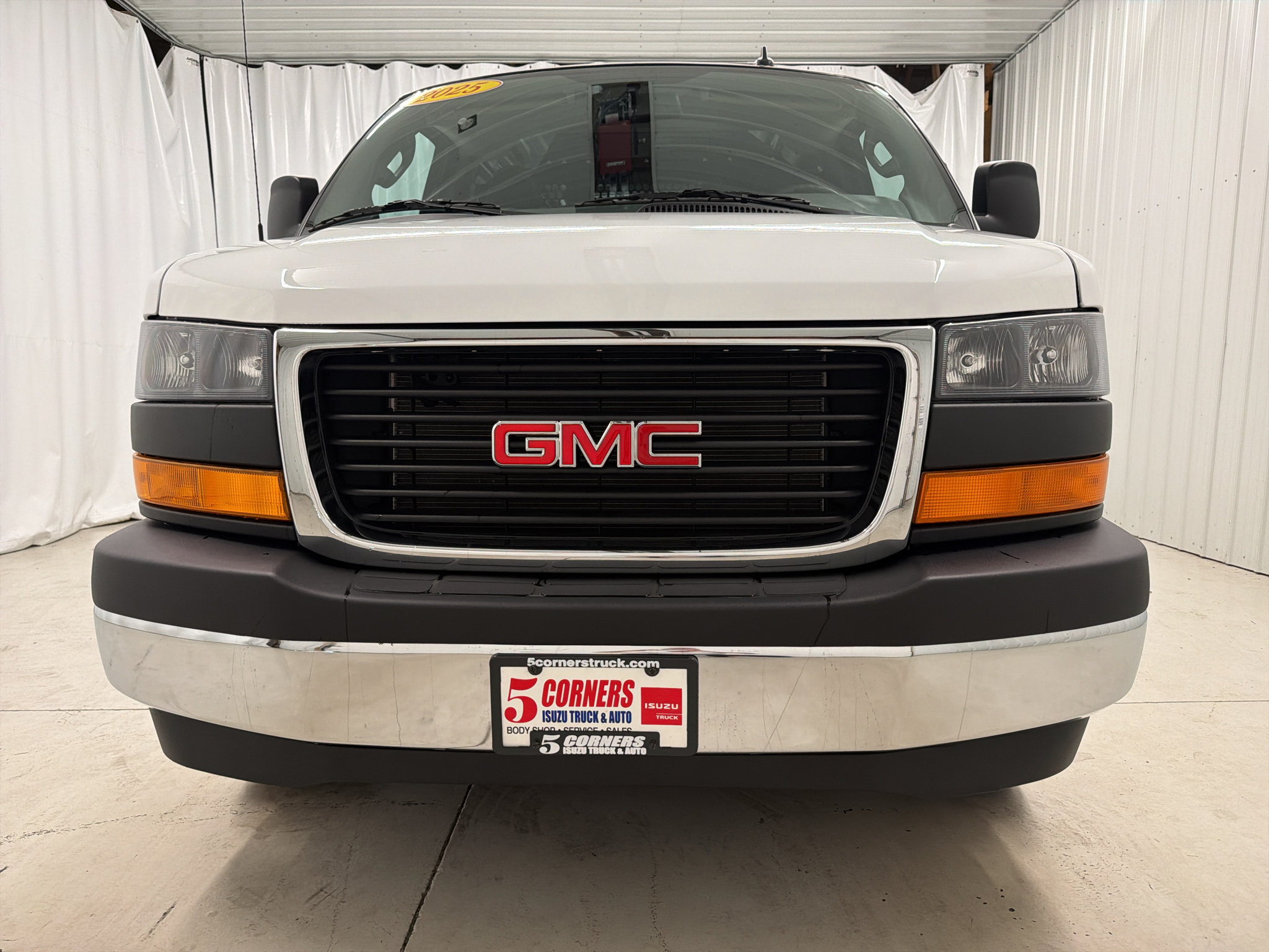 Used 2025 GMC Savana 2500 w/ Driver Convenience Package RWD image 23