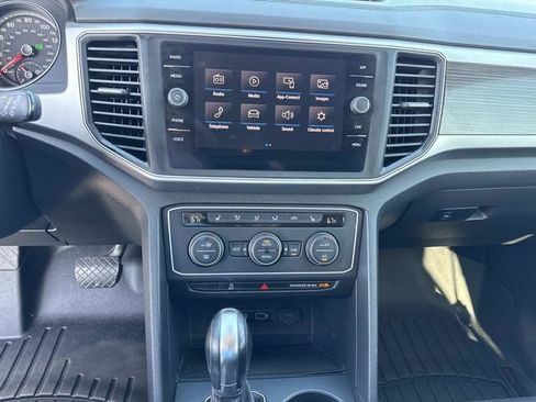 Used 2018 Volkswagen Atlas SE FWD image 23