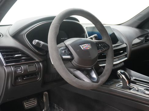 Used 2023 Cadillac CT5 V w/ Platinum Package RWD image 11