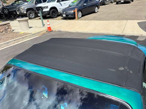 Used 2000 MAZDA MX-5 Miata RWD image 14