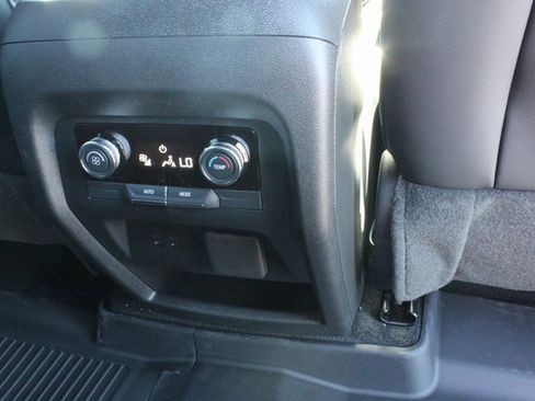 New 2026 Buick Enclave Sport Touring w/ Power Package image 27