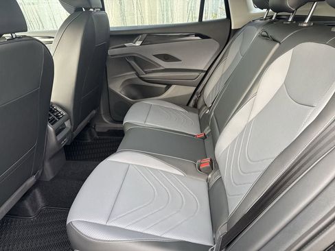 New 2026 Volkswagen Tiguan SE AWD/4WD image 26
