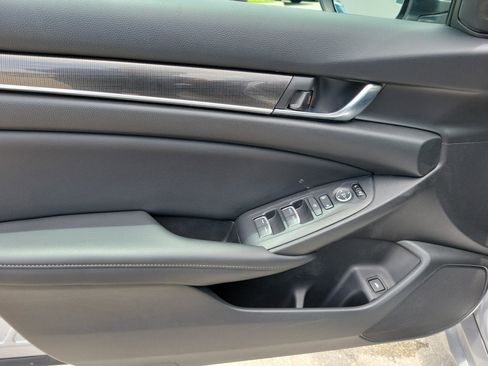Used 2021 Honda Accord Sport image 26