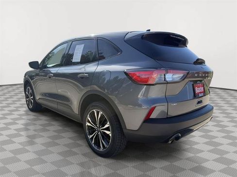 Certified 2022 Ford Escape SE w/ SE Sport Appearance Package AWD/4WD image 5