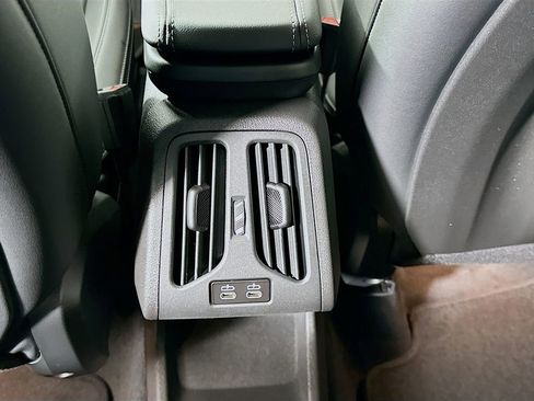 Used 2026 BMW X1 xDrive28i w/ Technology Package image 18