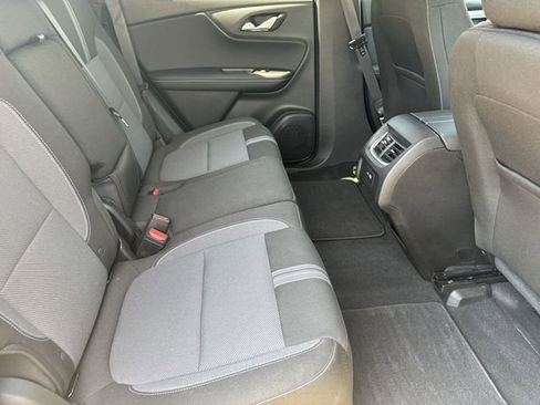 Certified 2024 Chevrolet Blazer LT w/ Convenience Package image 28