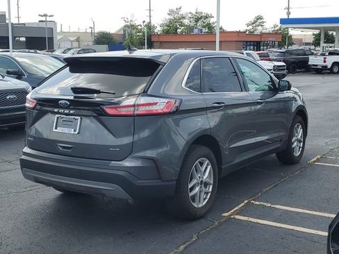 Certified 2024 Ford Edge SEL w/ Convenience Package AWD/4WD image 5