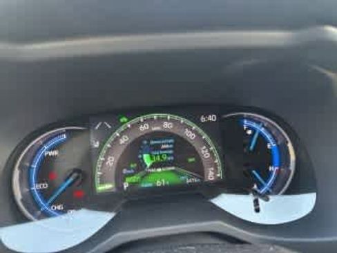 Used 2024 Toyota RAV4 XLE w/ Convenience Package AWD/4WD image 16