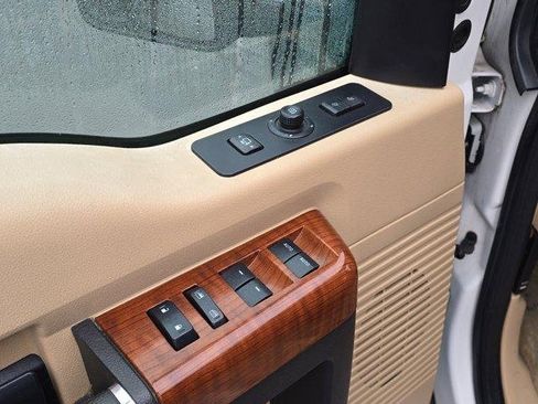 Used 2016 Ford F350 King Ranch w/ FX4 Off-Road Package image 17