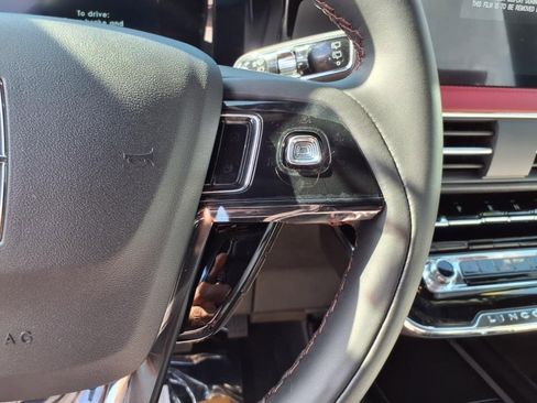 New 2025 Lincoln Corsair Grand Touring image 14