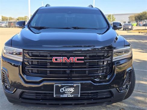 Used 2023 GMC Acadia SLT w/ Elevation Edition image 2