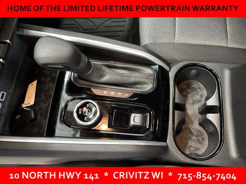 Used 2024 Chevrolet Colorado Trail Boss w/ LPO, Dark Essentials Package AWD/4WD image 12