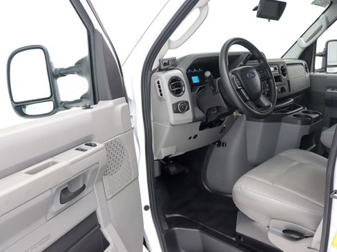 Used 2023 Ford E-350 and Econoline 350 Super Duty w/ Power Windows & Locks Group RWD image 17