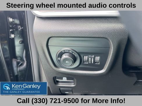 Used 2022 Jeep Grand Cherokee L Limited AWD/4WD image 29