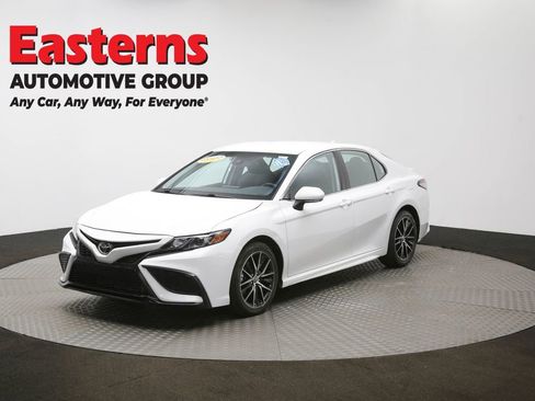 Used 2024 Toyota Camry SE FWD image 54