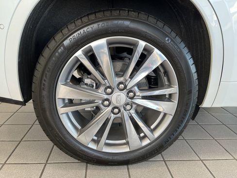 Certified 2025 Cadillac XT6 Premium Luxury w/ Technology Package image 10