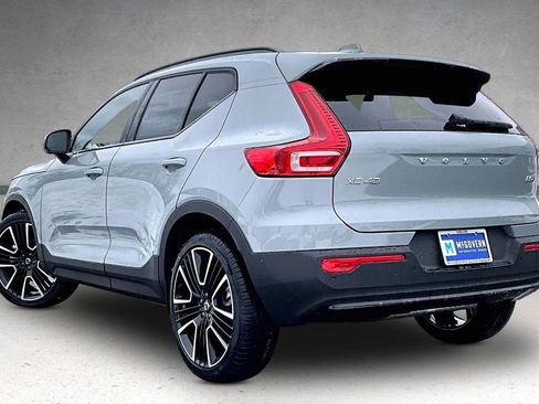 New 2026 Volvo XC40 B5 Ultra w/ Protection Package Premier image 3