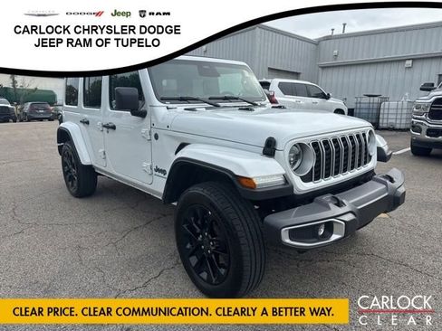 Used 2025 Jeep Wrangler Unlimited Sahara w/ Safety Group AWD/4WD image 4
