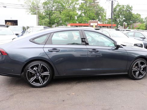 Used 2026 Honda Accord SE image 6