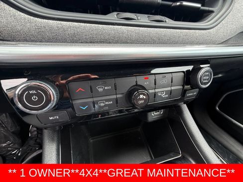 Used 2022 Jeep Compass Latitude AWD/4WD image 26