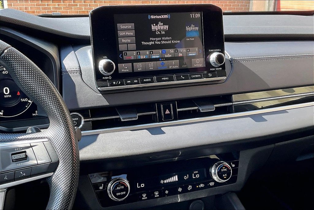 Used 2025 Mitsubishi Outlander ES AWD/4WD image 6