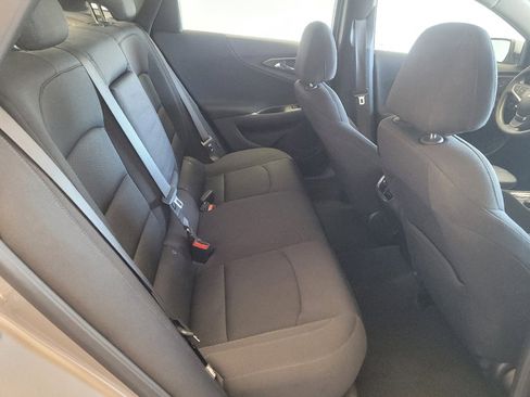Used 2025 Chevrolet Malibu LT image 19